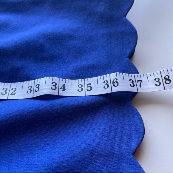 Talbots Square Neck Capped Sleeve Scalloped
Hem Sheath Dress Cobalt Blue. Sz.12 - Picture 9 of 9